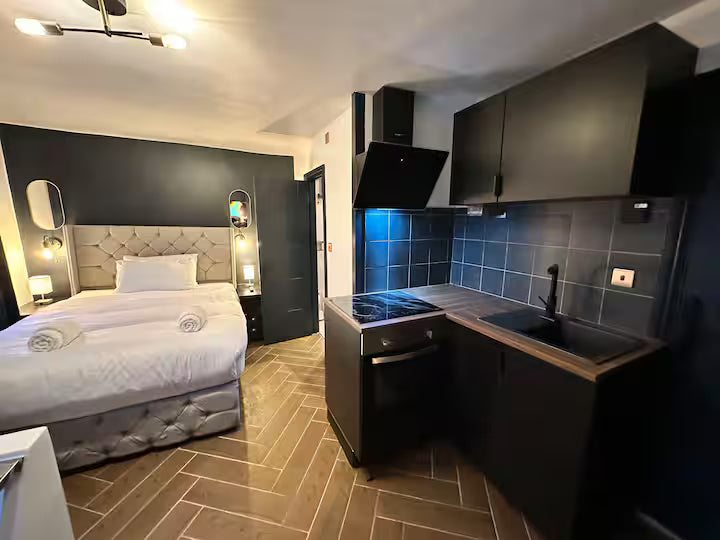 ✨ Suite Éclat Doré